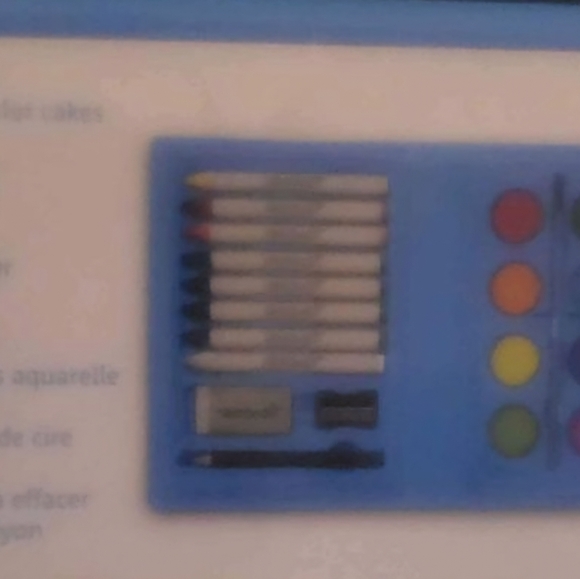 A Wonderful Arts and Craft Bundle - Picture 2 of 4